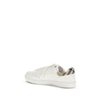 Burberry hvite lave sneakers i kalveskinn (Bos Taurus)
