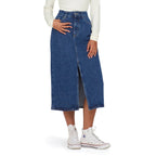Kun langt blått bomullsskjørt