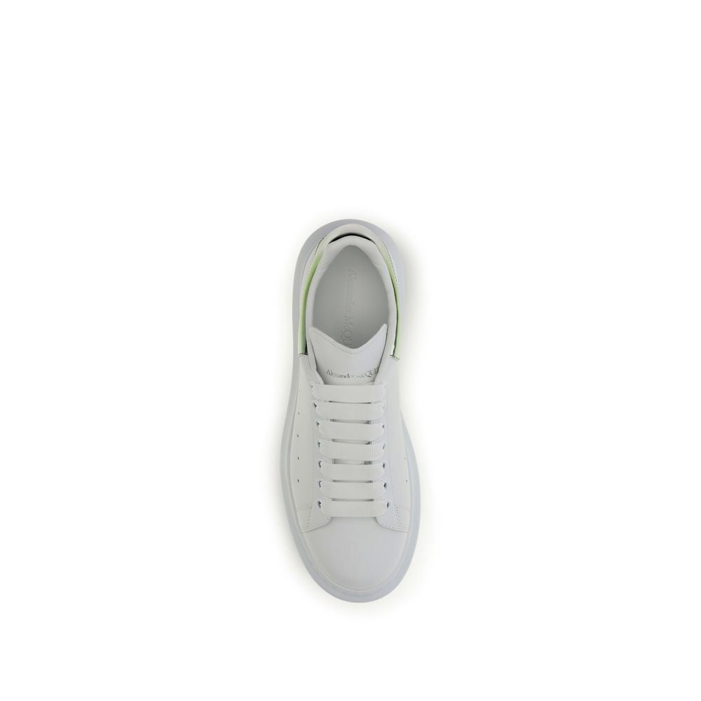 Alexander McQueen hvite kalveskinn-sneakers med platå
