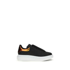 Alexander McQueen svarte platå-sneakers i kalveskinn