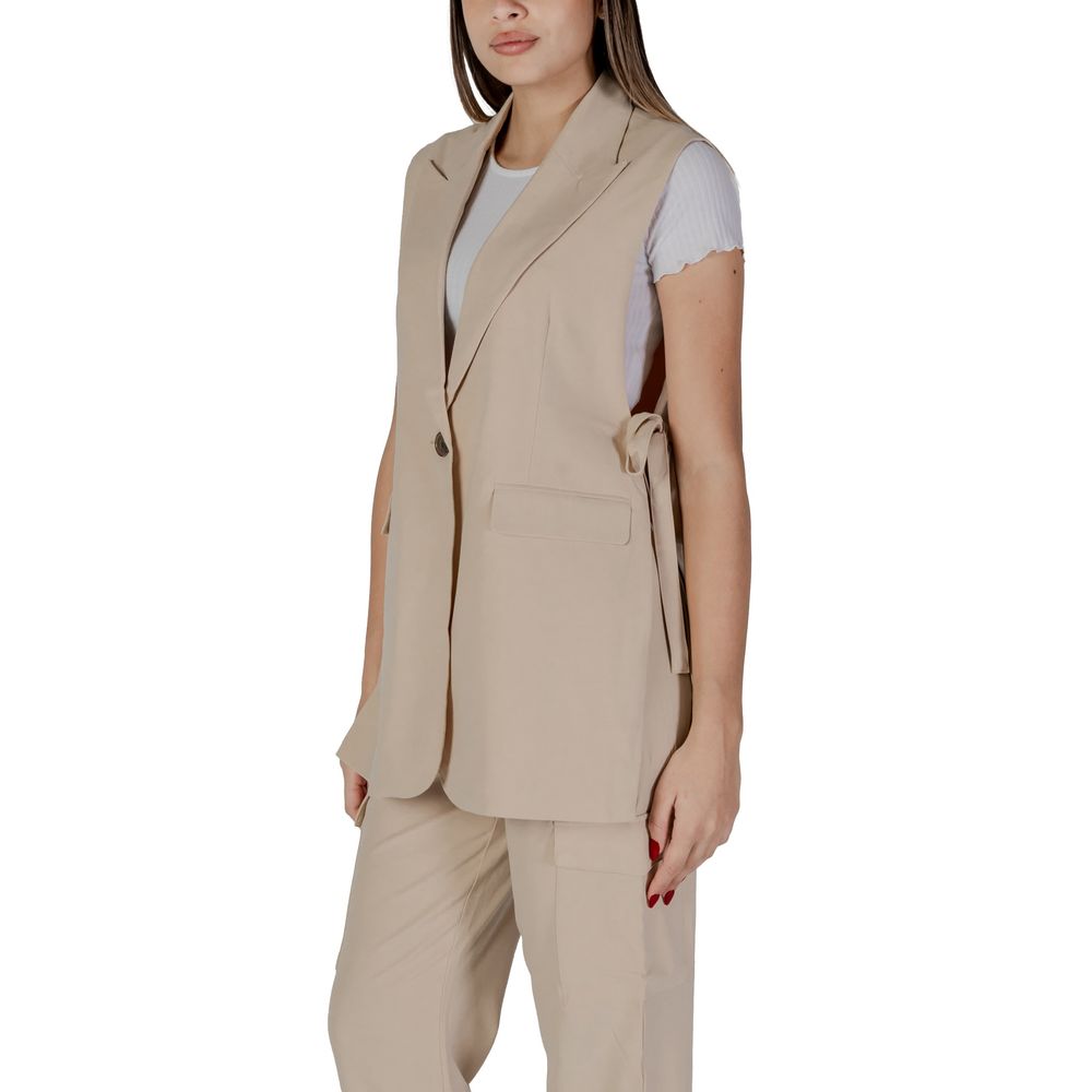 B.Young Beige Vest i Polyester