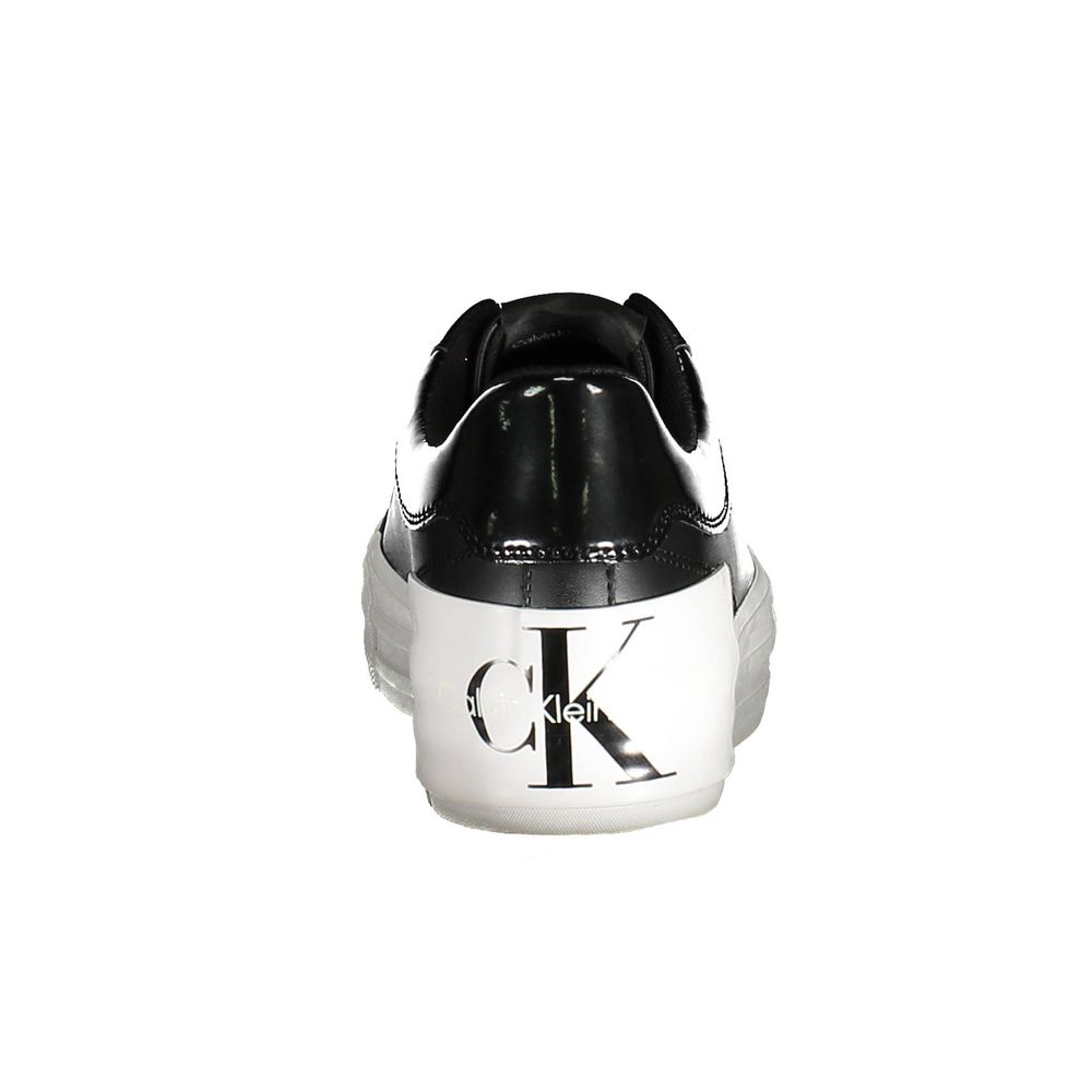 Calvin Klein svarte skinnsneaker til dame