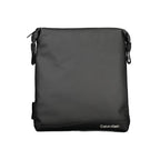 Calvin Klein elegant svart skulderveske med kontrastdetaljer