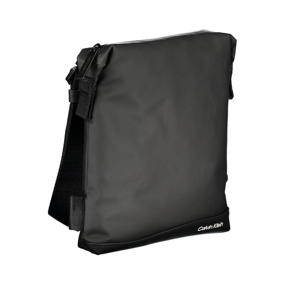 Calvin Klein elegant svart skulderveske med kontrastdetaljer