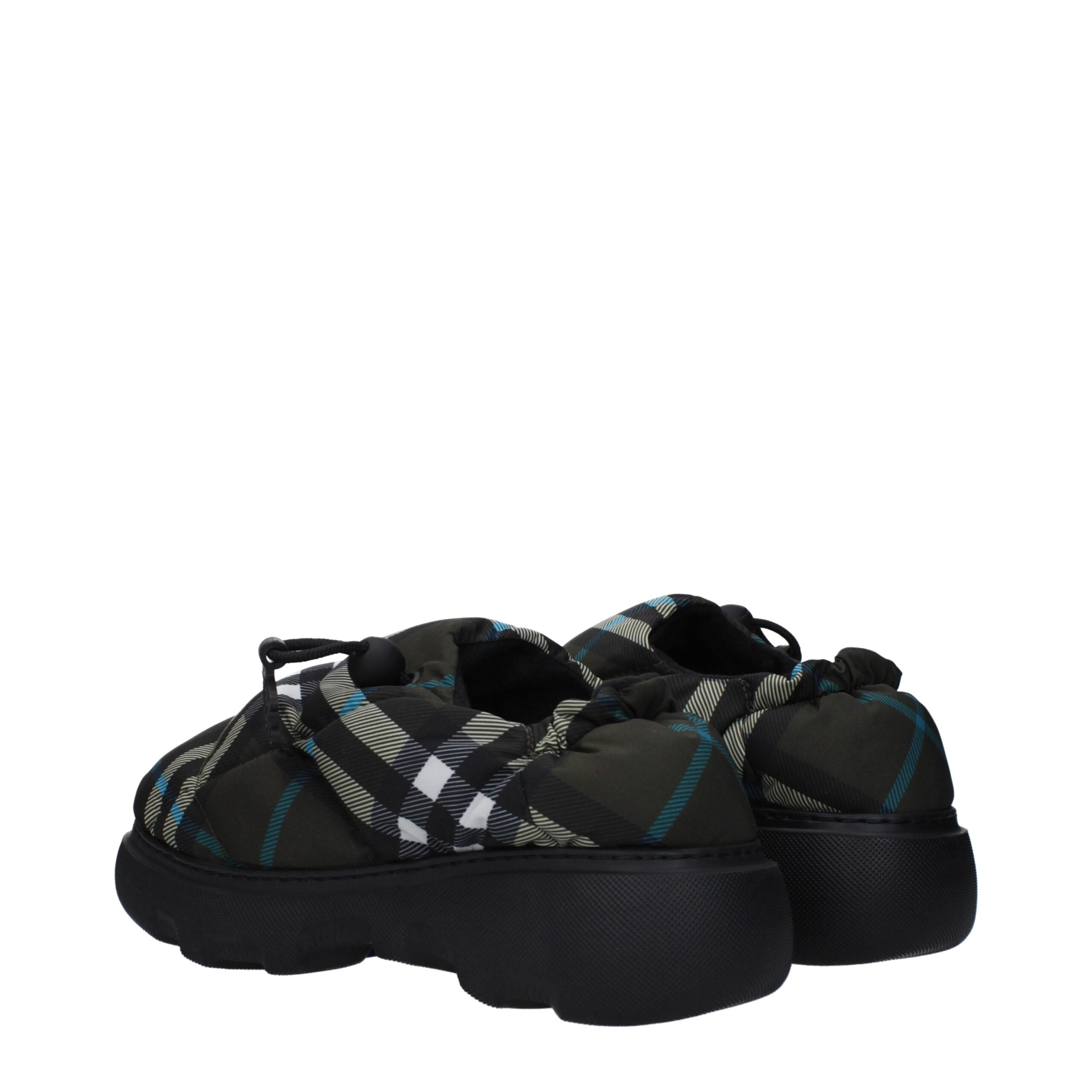 Burberry grønne slip-on pensko i stoff
