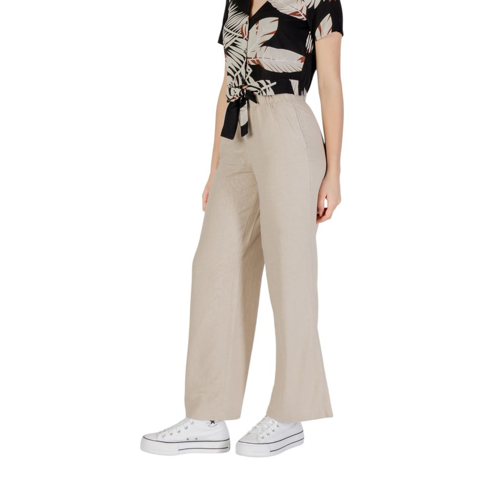 Kun beige linskjorter